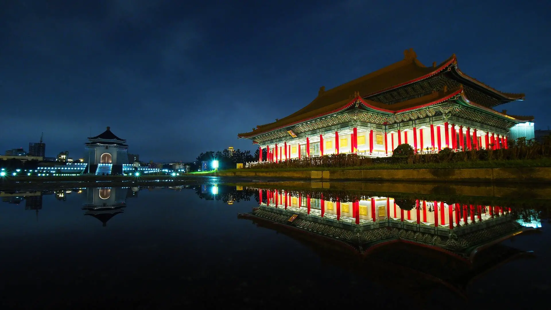 Chiang Kai-shek Memorial Hall at Night