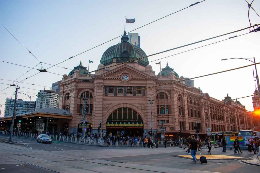 Things to do in Melbourne: Flinders Street Railway Station